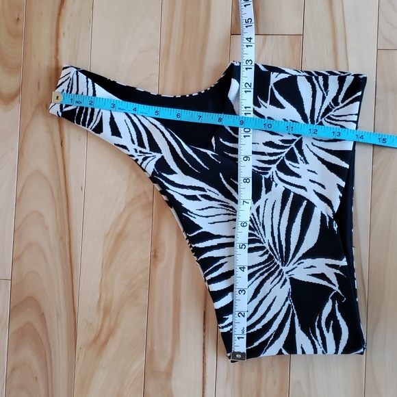 ZARA Floral Jacquard crop top - Picture 6 of 8